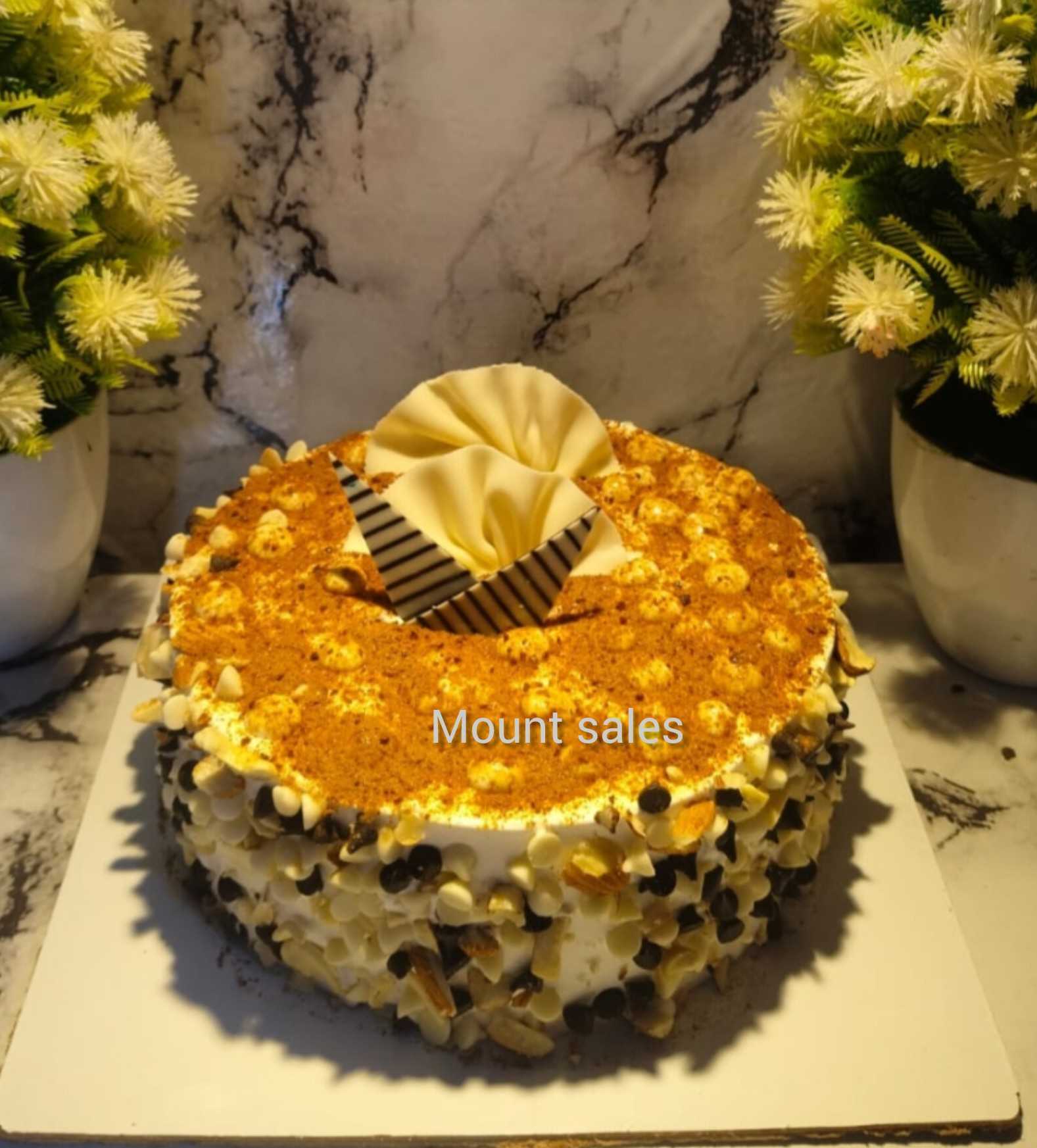 Premium RED N White Velvet Cake